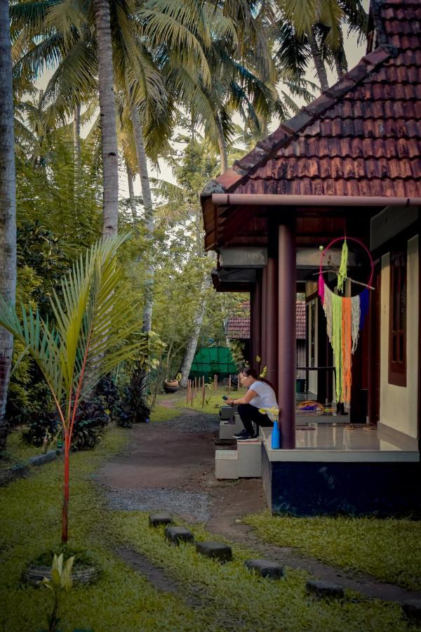 Апартаменты Munroe Paradise Munroe Island Экстерьер фото